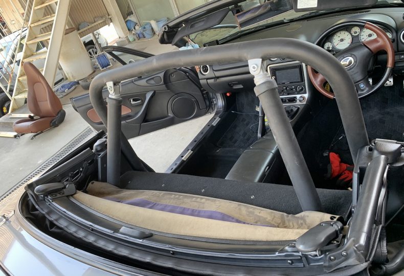 取付け 完成レポート】ロードスターNB系 幌・ハードトップ兼用タイプ 